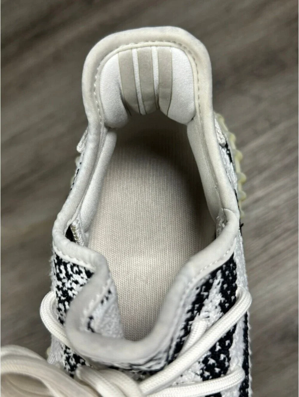 Size 10 - adidas Yeezy Boost 350 V2 Zebra